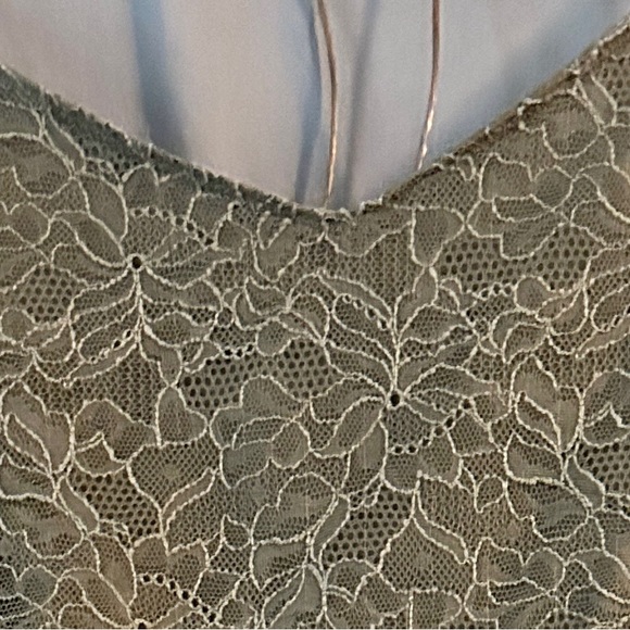 Never Worn! Banana Republic Army Green Tank - Picture 2 of 3